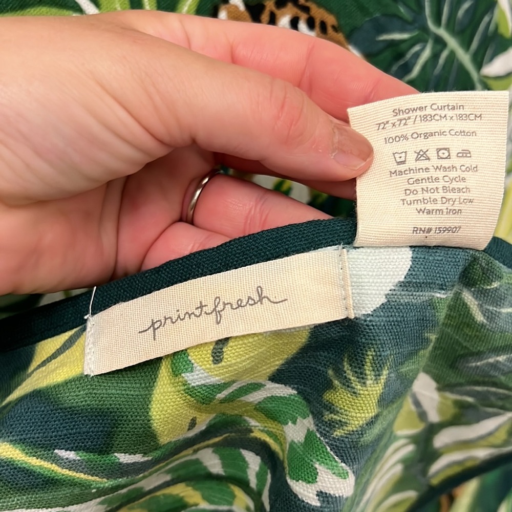 Print fresh Jungle shower curtain ๐ - Picture 4 of 4